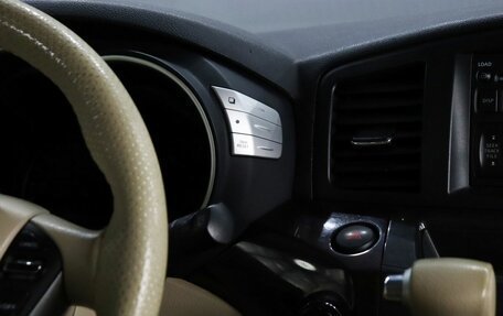 Nissan Quest IV, 2011 год, 1 810 000 рублей, 14 фотография