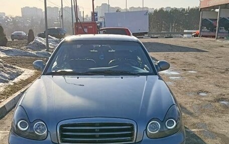 Hyundai Sonata IV рестайлинг, 2005 год, 380 000 рублей, 1 фотография