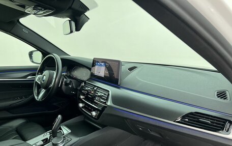 BMW 5 серия, 2021 год, 6 500 000 рублей, 15 фотография