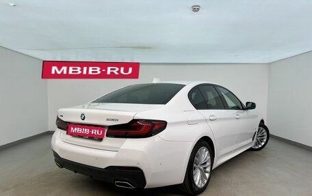 BMW 5 серия, 2021 год, 6 500 000 рублей, 2 фотография