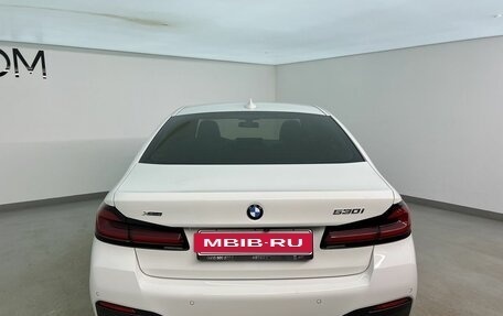 BMW 5 серия, 2021 год, 6 500 000 рублей, 4 фотография