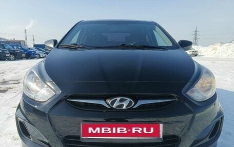 Hyundai Solaris II рестайлинг, 2014 год, 730 000 рублей, 2 фотография