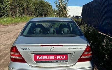 Mercedes-Benz C-Класс, 2004 год, 600 000 рублей, 2 фотография