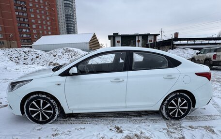 Hyundai Solaris II рестайлинг, 2019 год, 1 435 000 рублей, 2 фотография