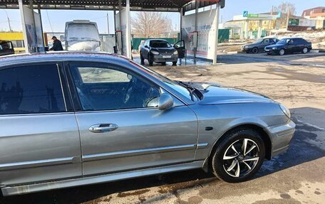 Hyundai Sonata IV рестайлинг, 2005 год, 380 000 рублей, 3 фотография