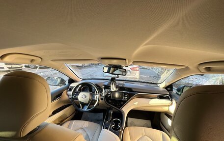 Toyota Camry, 2019 год, 2 650 000 рублей, 11 фотография