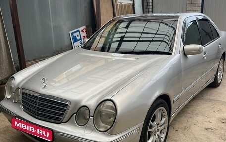 Mercedes-Benz E-Класс, 2002 год, 780 000 рублей, 8 фотография