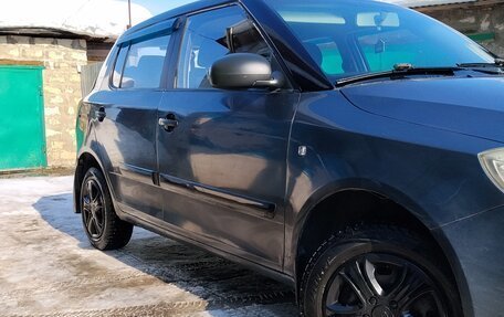 Skoda Fabia II, 2007 год, 305 000 рублей, 2 фотография