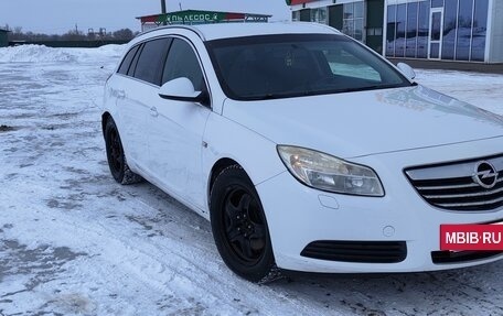 Opel Insignia II рестайлинг, 2010 год, 700 000 рублей, 3 фотография