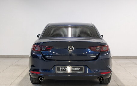 Mazda 3, 2019 год, 2 100 000 рублей, 5 фотография