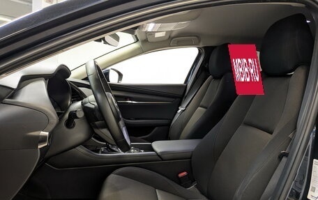 Mazda 3, 2019 год, 2 100 000 рублей, 14 фотография