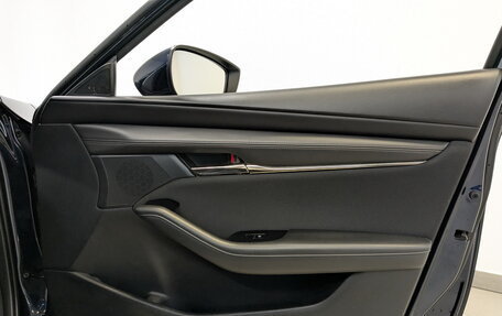 Mazda 3, 2019 год, 2 100 000 рублей, 26 фотография