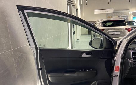 KIA Sportage IV рестайлинг, 2018 год, 2 350 000 рублей, 14 фотография