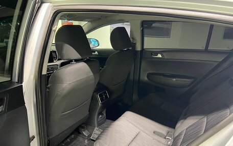 KIA Sportage IV рестайлинг, 2018 год, 2 350 000 рублей, 13 фотография