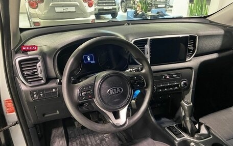 KIA Sportage IV рестайлинг, 2018 год, 2 350 000 рублей, 17 фотография