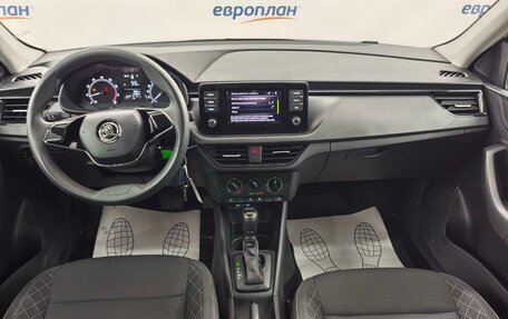 Skoda Rapid I, 2020 год, 1 650 000 рублей, 8 фотография