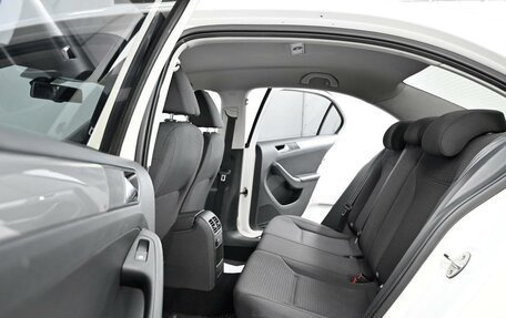 Volkswagen Jetta VI, 2017 год, 1 135 000 рублей, 10 фотография