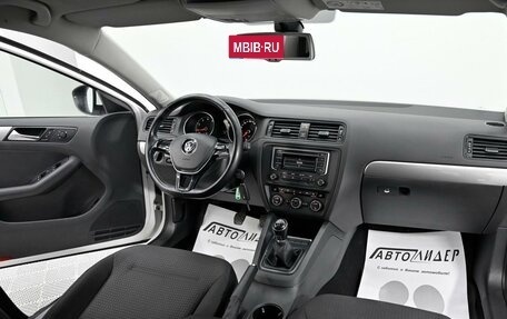 Volkswagen Jetta VI, 2017 год, 1 135 000 рублей, 6 фотография