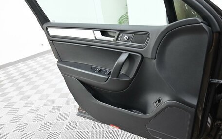 Volkswagen Touareg III, 2013 год, 1 925 000 рублей, 10 фотография