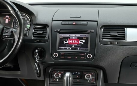 Volkswagen Touareg III, 2013 год, 1 925 000 рублей, 7 фотография