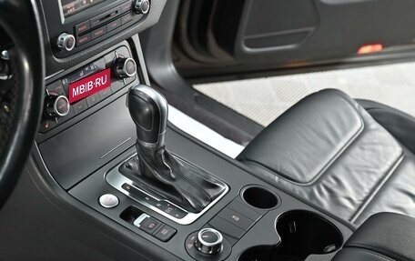 Volkswagen Touareg III, 2013 год, 1 925 000 рублей, 9 фотография