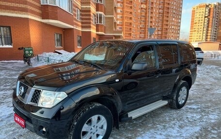 Nissan Pathfinder, 2008 год, 910 000 рублей, 1 фотография