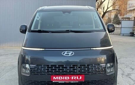 Hyundai Staria, 2022 год, 4 330 000 рублей, 7 фотография