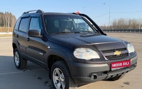 Chevrolet Niva I рестайлинг, 2016 год, 520 000 рублей, 1 фотография