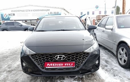 Hyundai Solaris II рестайлинг, 2021 год, 1 950 000 рублей, 1 фотография