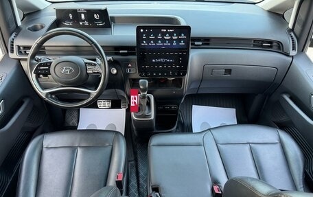 Hyundai Staria, 2022 год, 4 330 000 рублей, 14 фотография