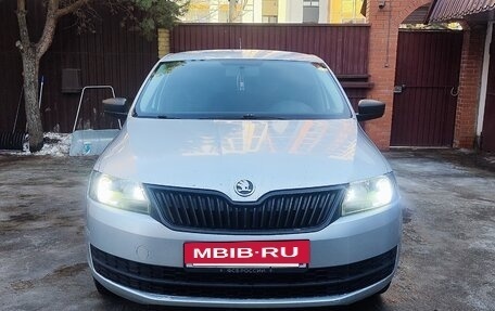 Skoda Rapid I, 2014 год, 750 000 рублей, 2 фотография