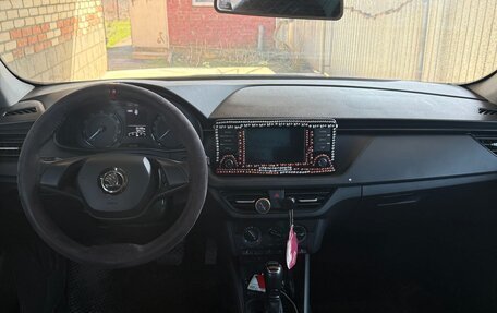 Skoda Rapid II, 2021 год, 1 450 000 рублей, 5 фотография