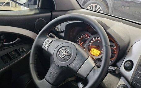 Toyota RAV4, 2006 год, 1 349 000 рублей, 23 фотография