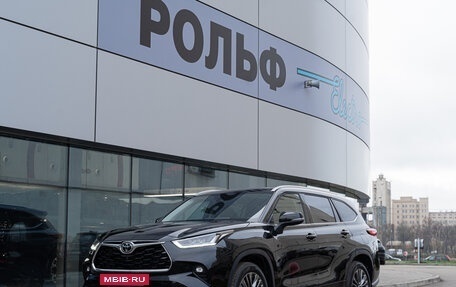 Toyota Highlander, 2025 год, 5 890 000 рублей, 17 фотография