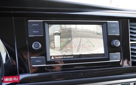 Volkswagen Caravelle T6 рестайлинг, 2021 год, 4 700 000 рублей, 7 фотография