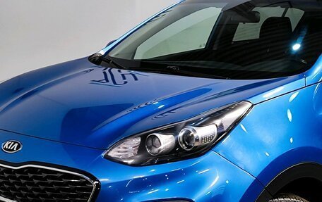 KIA Sportage IV рестайлинг, 2020 год, 1 989 000 рублей, 5 фотография