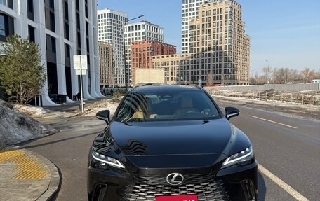 Lexus RX IV рестайлинг, 2023 год, 8 600 000 рублей, 6 фотография