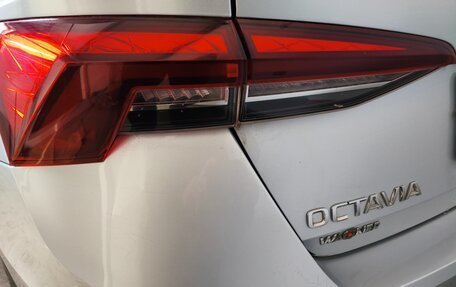 Skoda Octavia IV, 2021 год, 1 240 000 рублей, 10 фотография