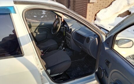 Renault Logan I, 2006 год, 150 000 рублей, 8 фотография