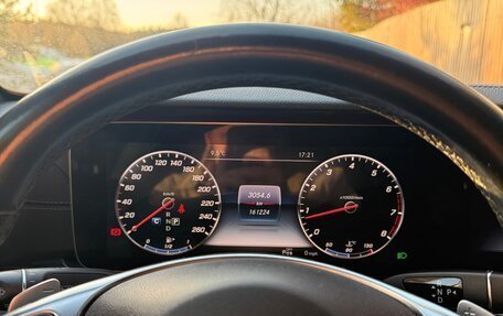 Mercedes-Benz E-Класс, 2018 год, 3 400 000 рублей, 12 фотография