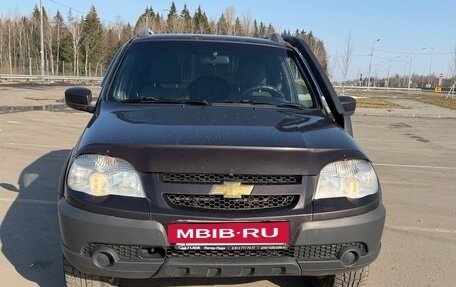 Chevrolet Niva I рестайлинг, 2016 год, 520 000 рублей, 2 фотография