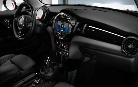 MINI Hatch, 2019 год, 2 090 000 рублей, 19 фотография