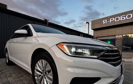 Volkswagen Jetta VII, 2018 год, 1 599 999 рублей, 2 фотография