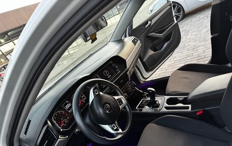 Volkswagen Jetta VII, 2018 год, 1 599 999 рублей, 19 фотография