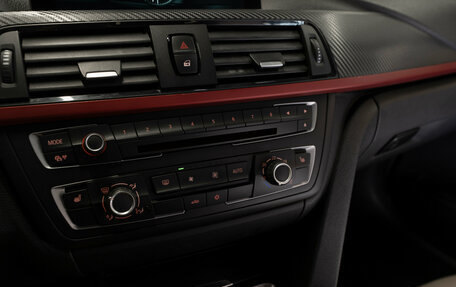 BMW 3 серия, 2011 год, 1 460 000 рублей, 16 фотография