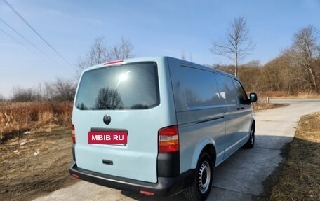 Volkswagen Transporter T5 рестайлинг, 2006 год, 790 000 рублей, 2 фотография