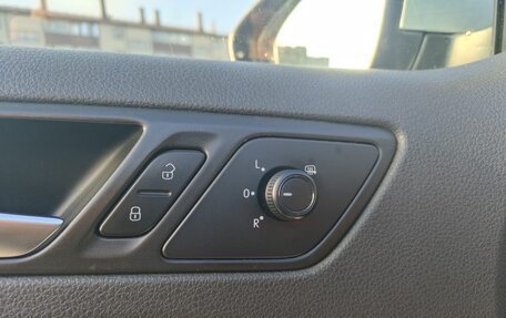 Volkswagen Jetta VI, 2015 год, 900 000 рублей, 7 фотография