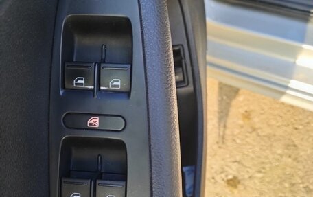 Volkswagen Jetta VI, 2015 год, 900 000 рублей, 6 фотография