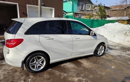 Mercedes-Benz B-Класс, 2013 год, 1 110 000 рублей, 3 фотография
