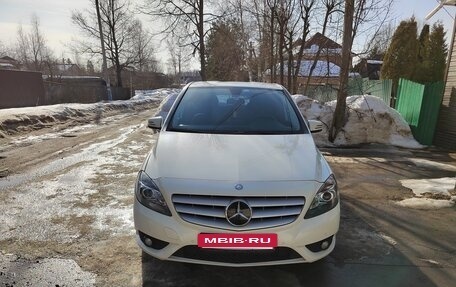 Mercedes-Benz B-Класс, 2013 год, 1 110 000 рублей, 10 фотография